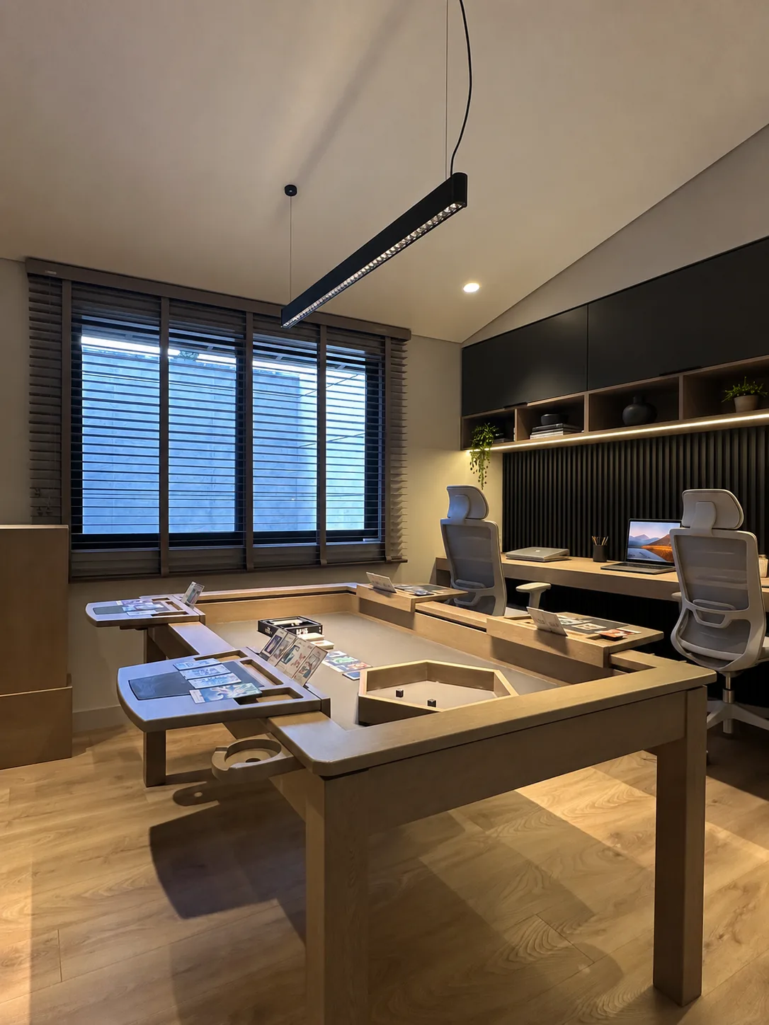 Casa Gascuña S&A – Study with the game table open