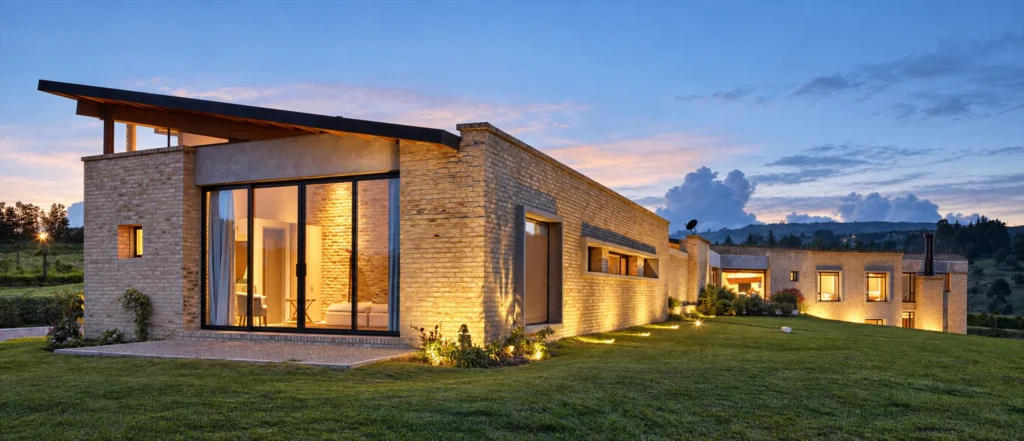 Casa Subachoque – rear façade at sunset